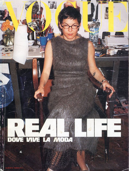 Vogue: Real Life Dove Vive La Moda／