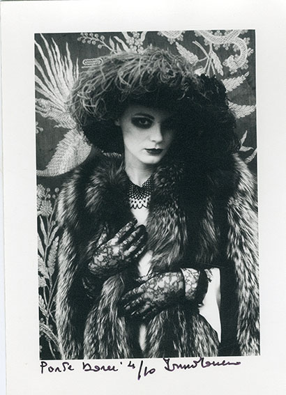 イリナ・イオネスコ写真集 「R」 IRINA IONESCO www.esole.eu イリナ・イオネスコ写真集 「R」 IRINA IONESCO www.esole.eu