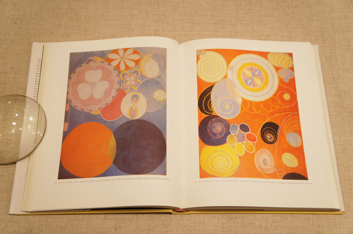 ヒルマ・アフ・クリント　Hilma af Klint: Ockult Malarinna Och Abstrakt Pionjar Ake Fant 1989年／Raster Forlag　スウェーデン語版　カバー