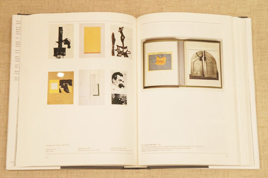 ヨーゼフ・ボイス　マルチプル・版画カタログ・レゾネ　Joseph Beuys, the Multiples: Catalogue Raisonne of Multiples and Prints Jorg Schellmann編 1997年／Busch-Reisinger Museum/Edition Schellman　英語版　カバー