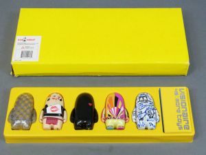 ヴィジョネア45　Visionaire45　More Toys： Yellow/toy manuf.のサムネール