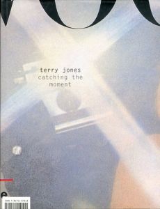 テリー・ジョーンズ作品集　Catching the Moment/Terry Jones