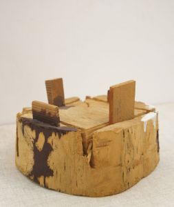 菅木志雄立体作品「周側E」/Kishio Sugaのサムネール