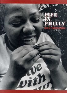 石川真生写真集　Life in Philly/Gallery Out of Place　黒マジック署名