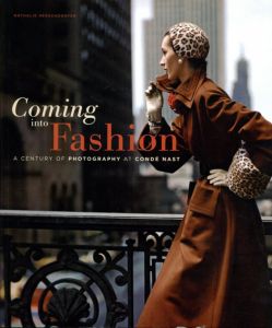 Coming Into Fashion/Nathalie Herschdorfer
