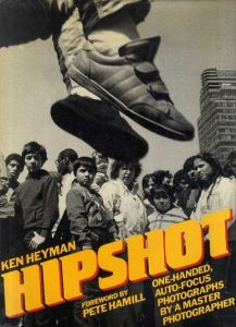 Hipshot: One-handed, Auto-focus Photographs by a Master Photographer/