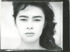 村上麗奈　1990-25/五味彬
