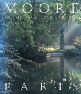 Moore in the Bagatelle Gardens, Paris/Michael Mullerのサムネール